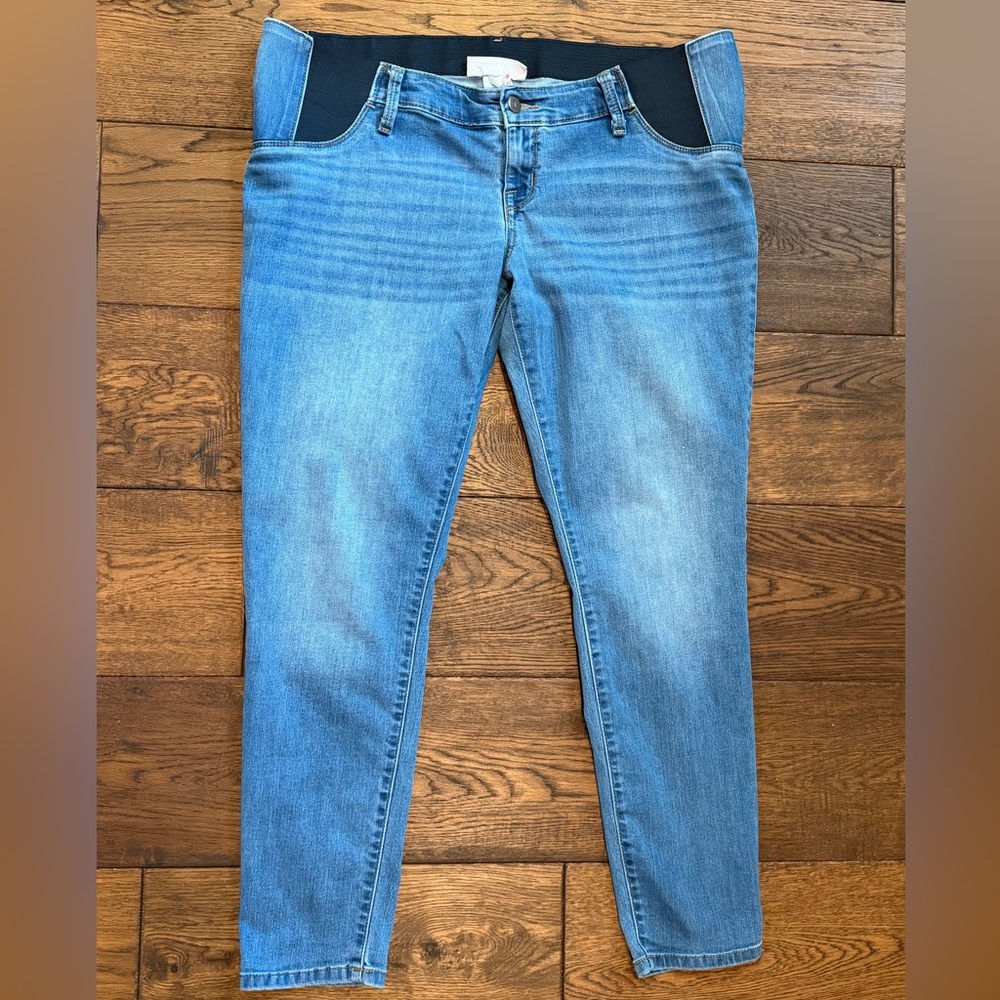 Isabel Maternity by Ingrid & Isabel Blue Skinny Jeans, size 10/30R